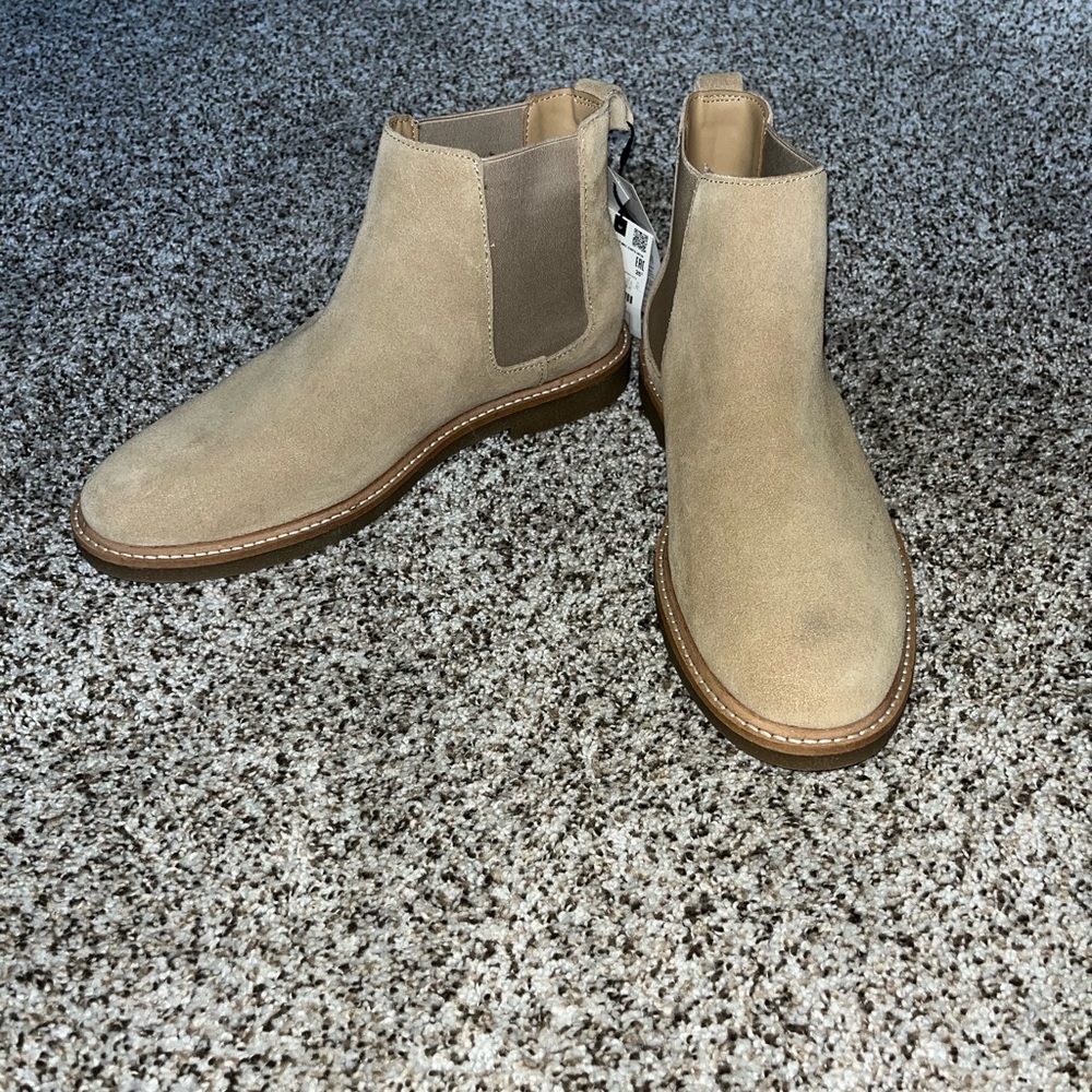 Zara Tan Chukka Boots Suede Minimalist Design